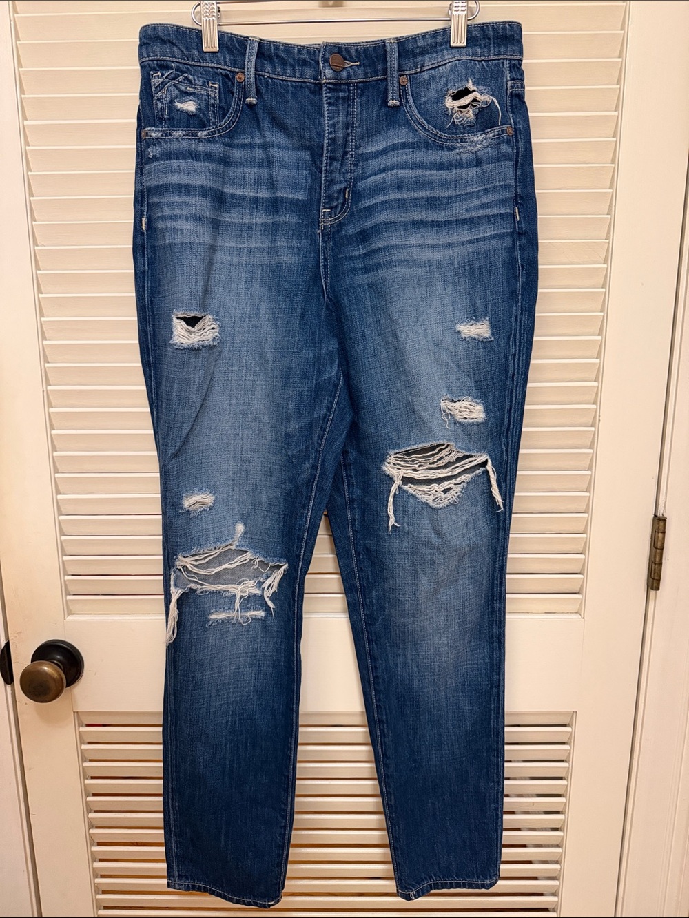 Buckle Black Distressed Mom Jeans, Size 29, Good Condition